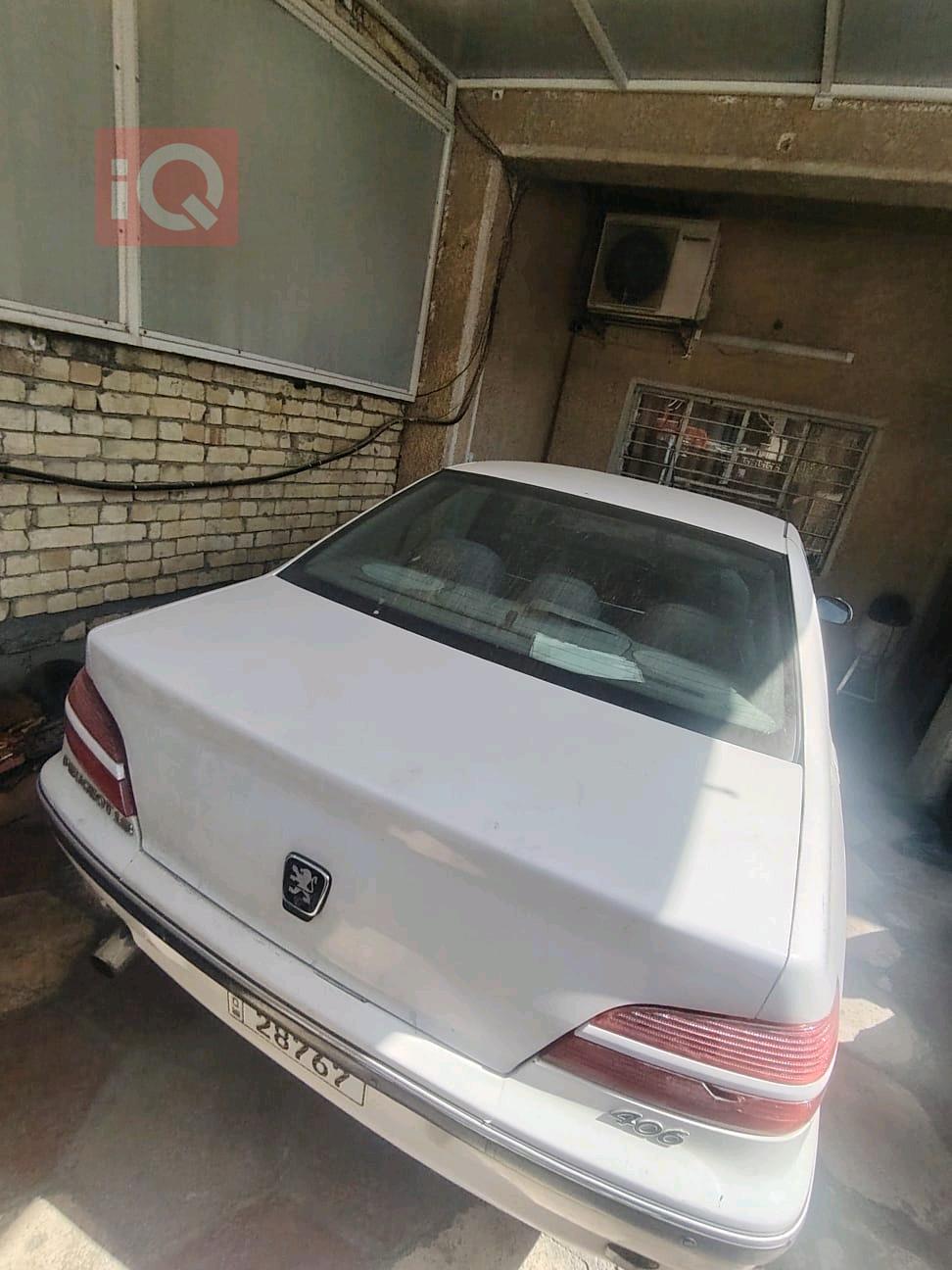 بیجۆ 406